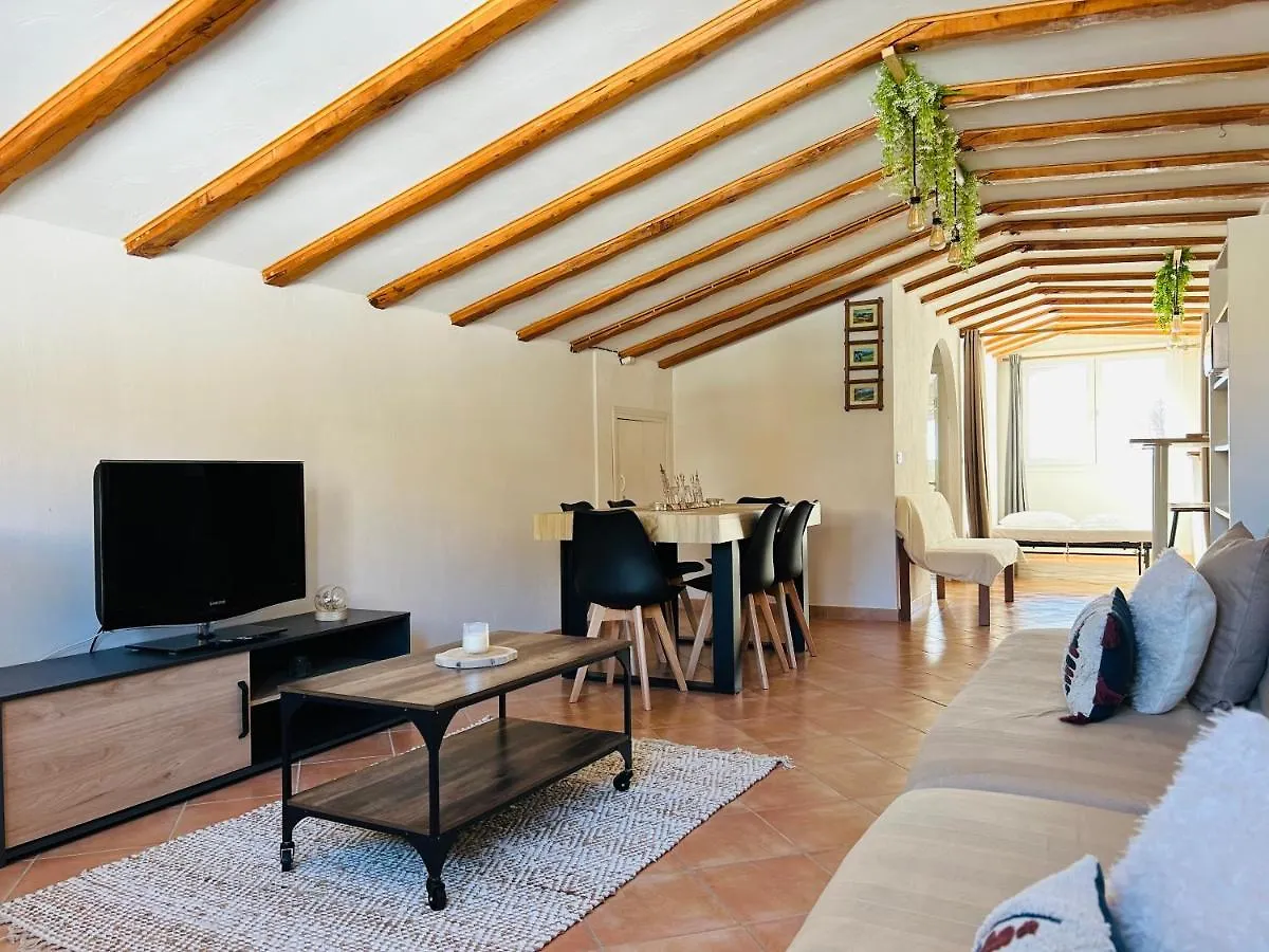 Appartement Studio de 40m2 au pieds des pistes Péone